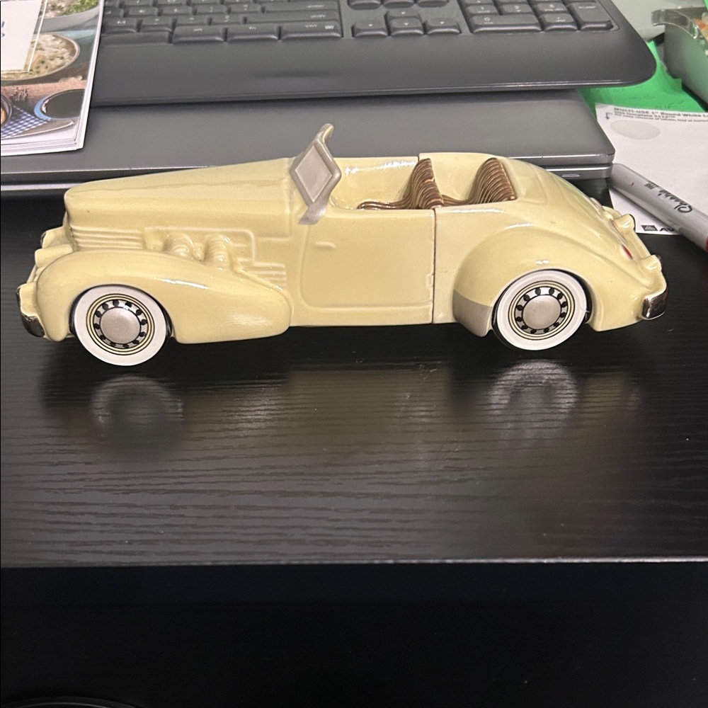 Vintage Avon Cream Cord 1937 Model Car cologne decanter.